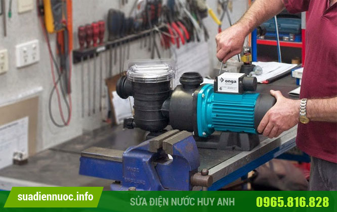 Sửa máy bơm tại Bưởi