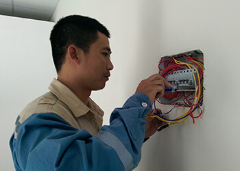 Sửa chữa điện nước tại Long Biên