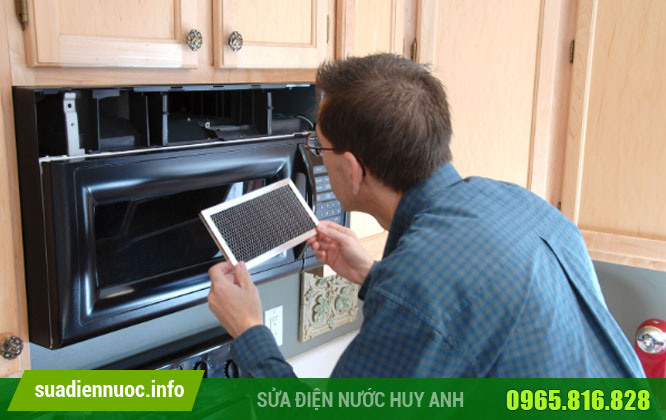 Chuyên nhận sửa lò vi sóng chất lượng tại Hà Nội