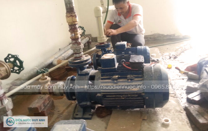 Nhận sửa máy bơm nước tại Long Biên 24/24 giờ