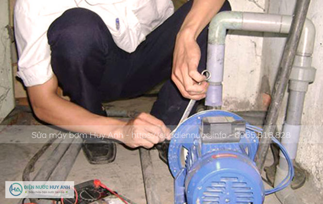 Sửa máy bơm tại Phúc Đồng